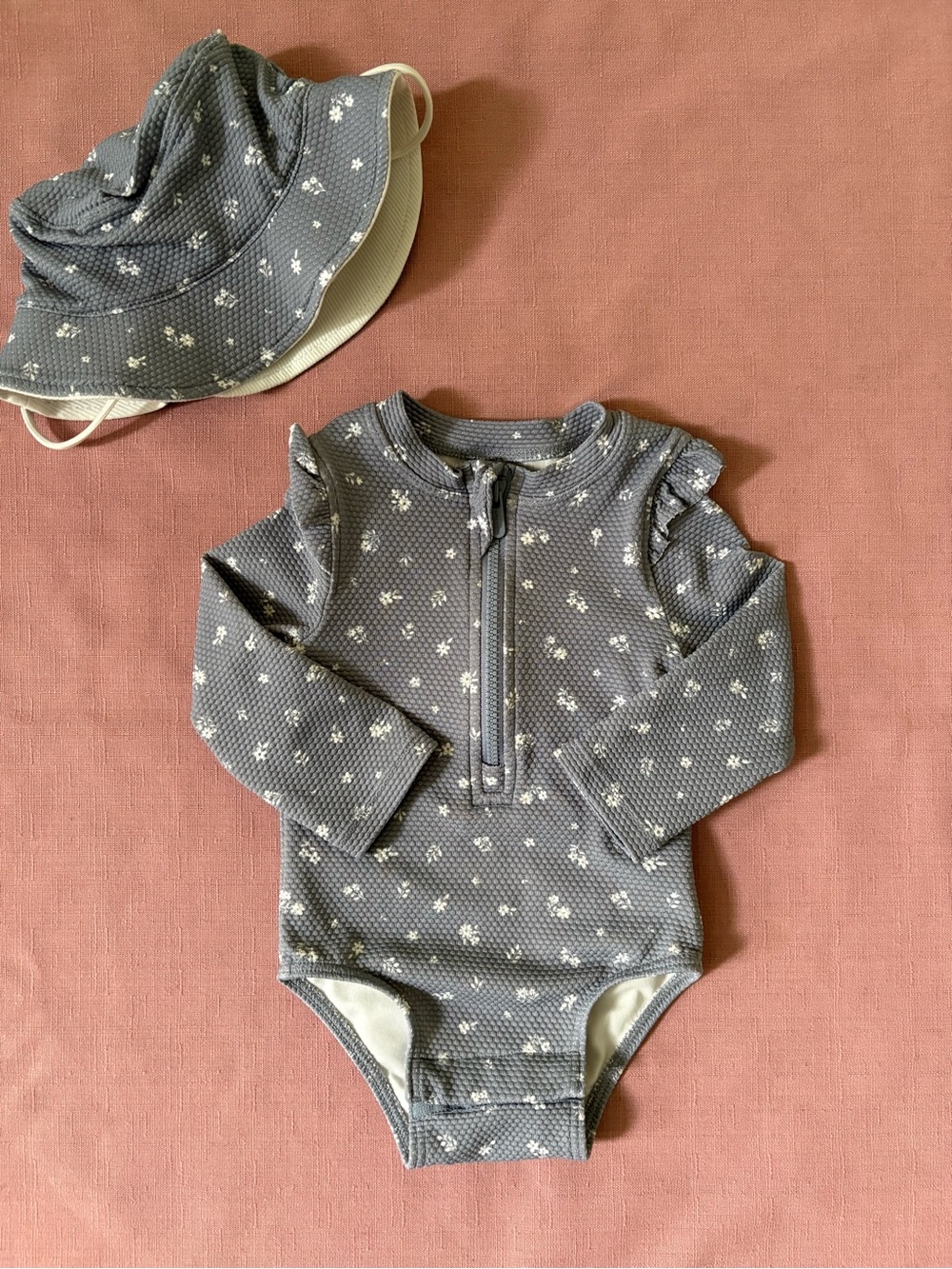 🌸 Baby Girl Petit Lem Gray Floral Long-Sleeve One-Piece Swimsuit with Hat